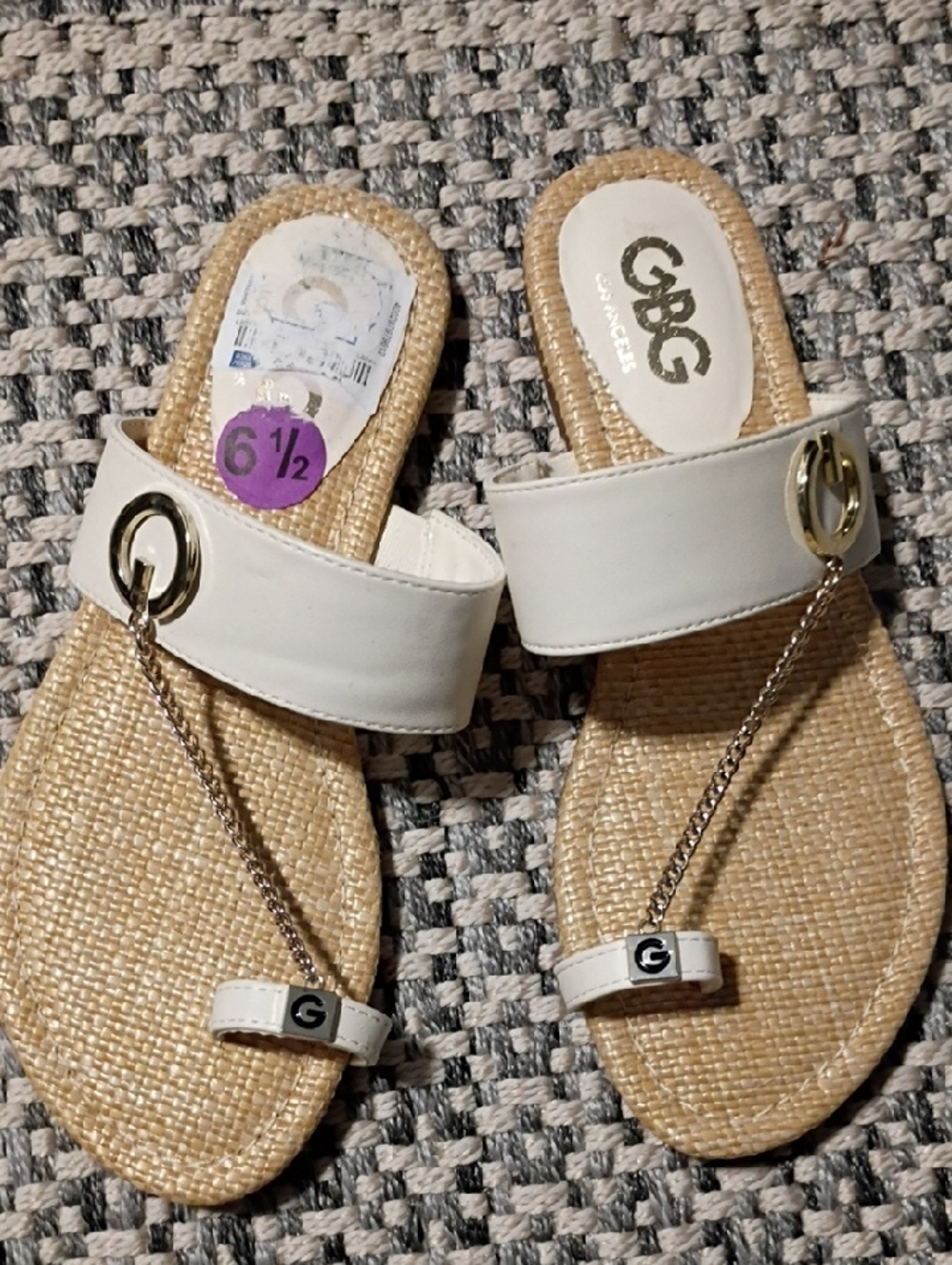G by Guess White Toe-Loop Chain Slide Sandals